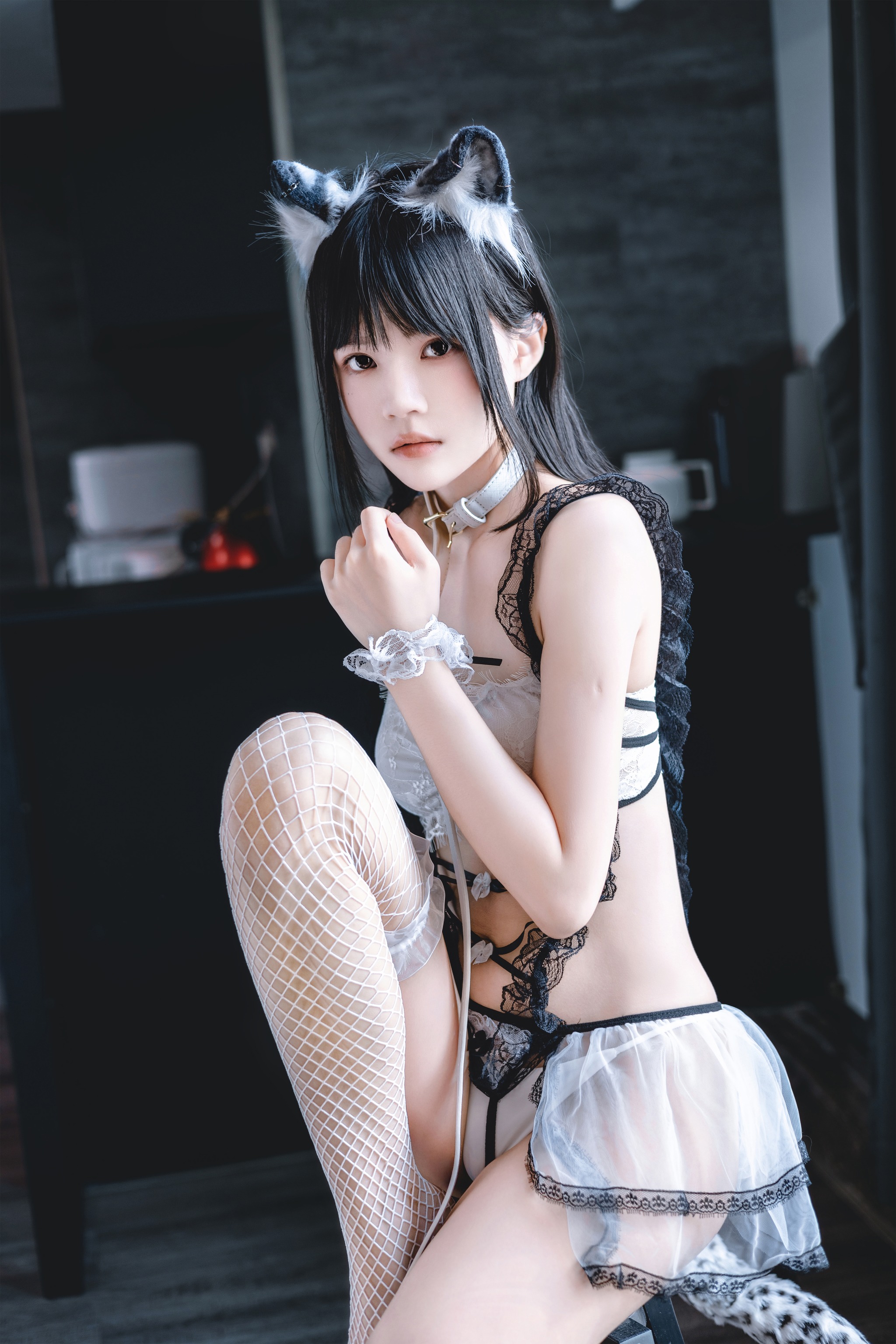 桜桃喵 - NO.169 拥豹[69P1V]-XikXak